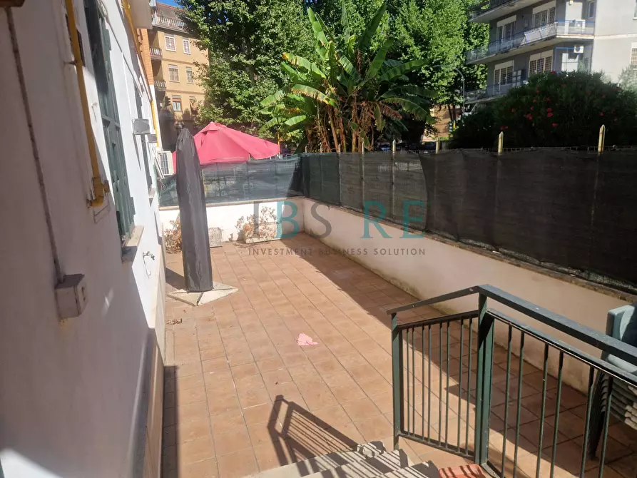 Immagine 2 di Appartamento in vendita  in Via Arturo Graf a Roma