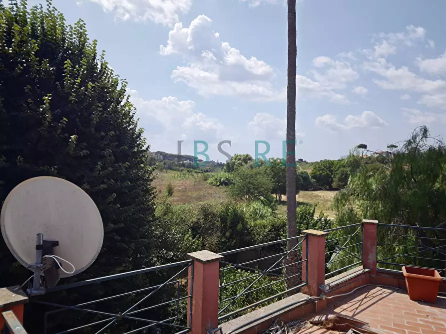 Immagine 11 di Appartamento in vendita  in Vicolo Silvestri a Roma