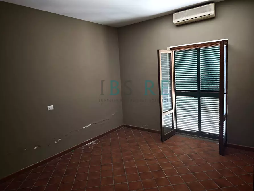 Immagine 32 di Appartamento in vendita  in Vicolo Silvestri a Roma