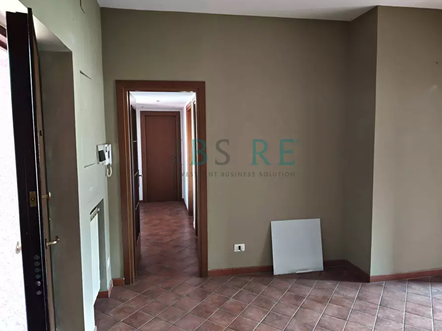 Immagine 36 di Appartamento in vendita  in Vicolo Silvestri a Roma