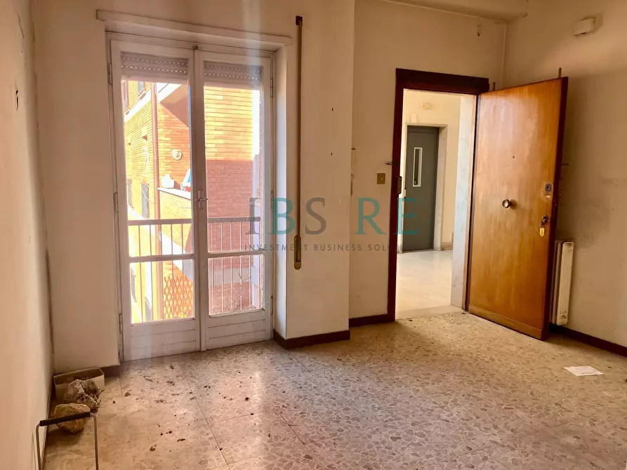 Immagine 6 di Appartamento in vendita  in Via Angiolo Cabrini a Roma