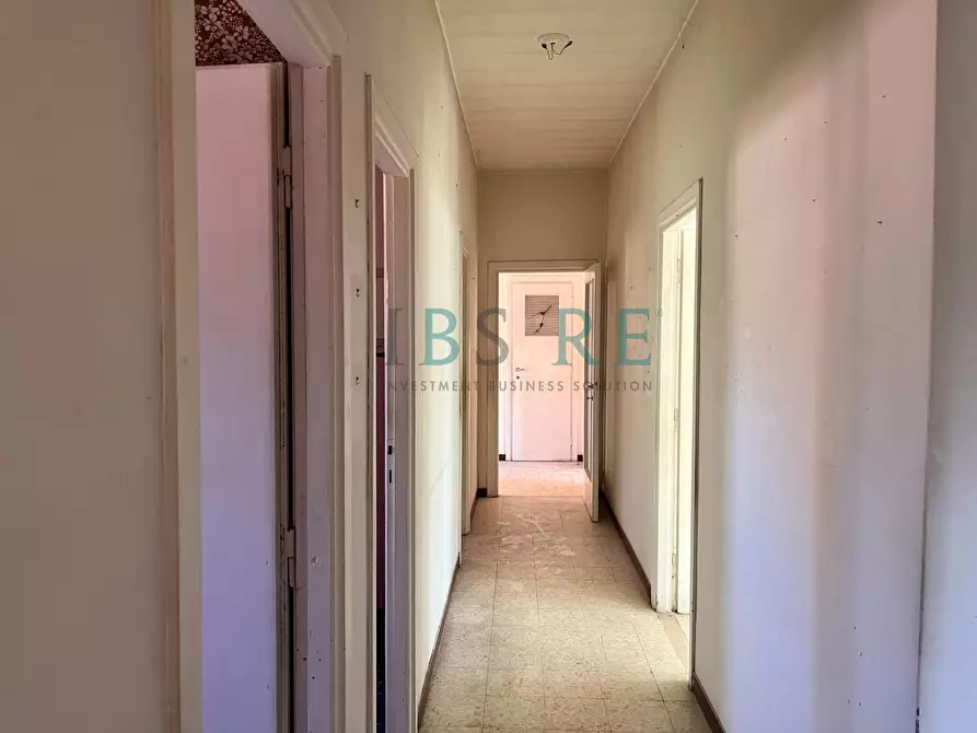 Immagine 16 di Appartamento in vendita  in Via Angiolo Cabrini a Roma