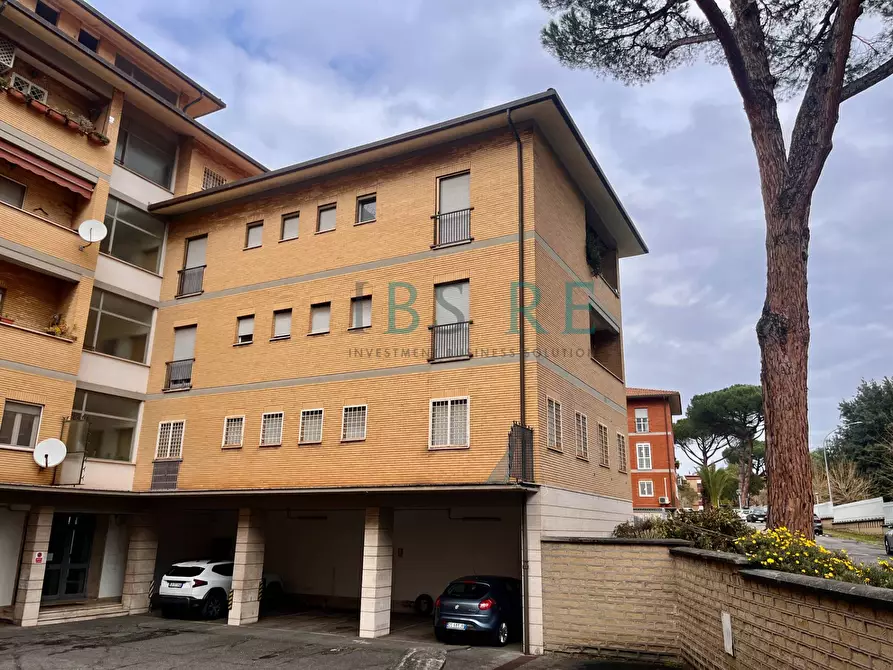 Immagine 16 di Appartamento in vendita  in Via Angiolo Cabrini a Roma