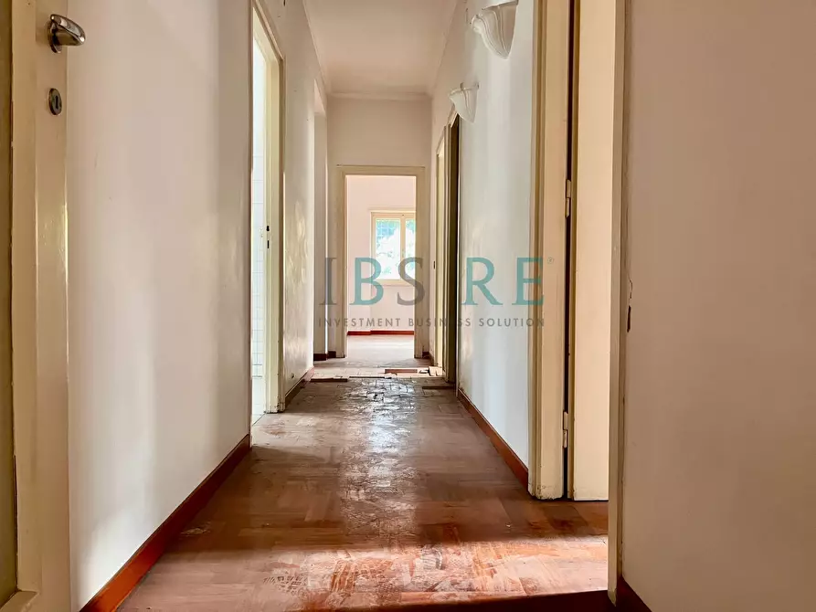 Immagine 9 di Appartamento in vendita  in Via Angiolo Cabrini a Roma