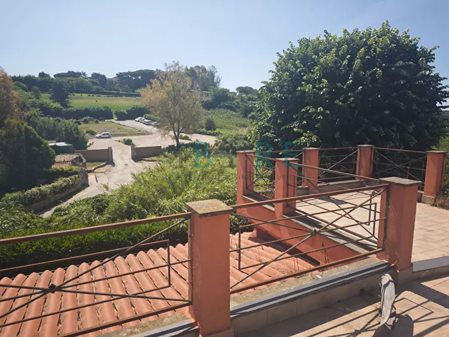 Immagine 9 di Appartamento in vendita  in Vicolo Silvestri a Roma