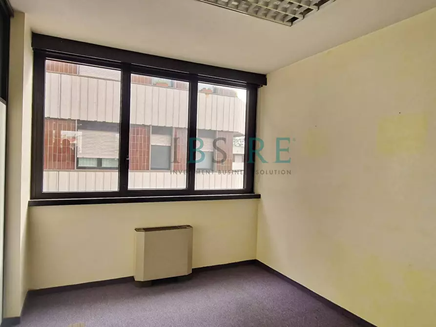 Immagine 15 di Ufficio in vendita  in Via Benedetto Croce 6 a Roma