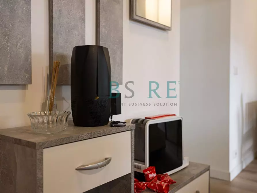 Immagine 4 di Appartamento in vendita  in Via Francesco Saverio Solari a Roma