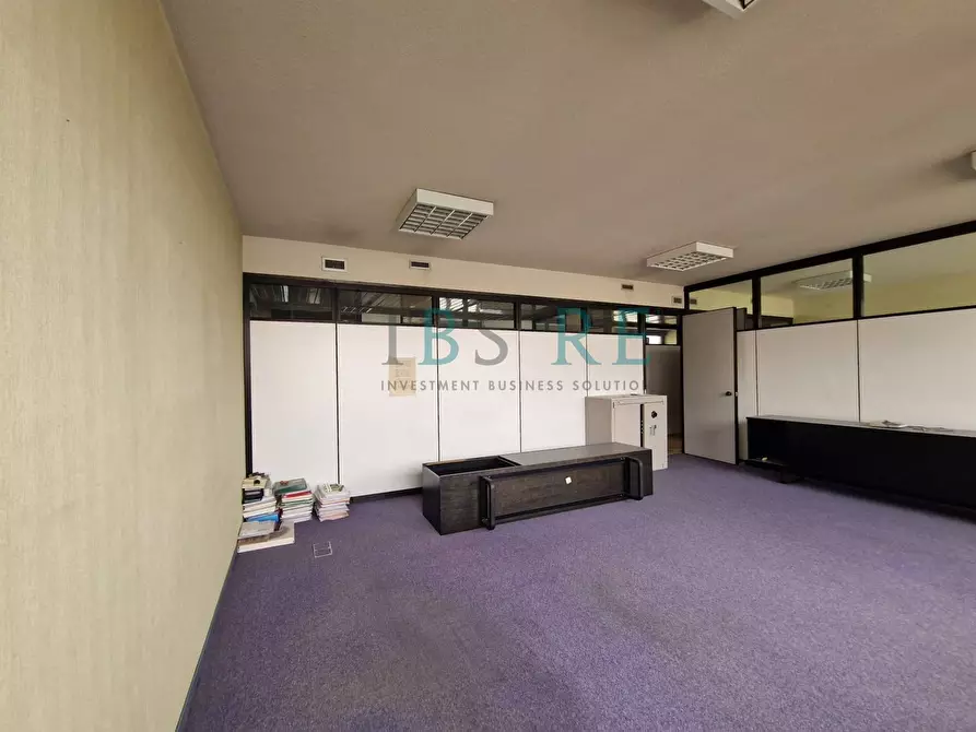 Immagine 14 di Ufficio in vendita  in Via Benedetto Croce 6 a Roma