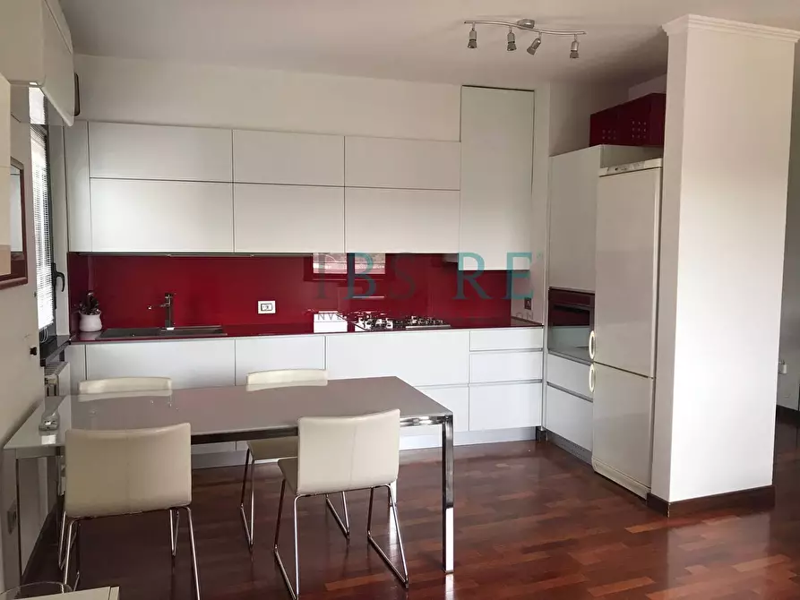 Immagine 3 di Appartamento in vendita  in Via Andrea Solario a Roma