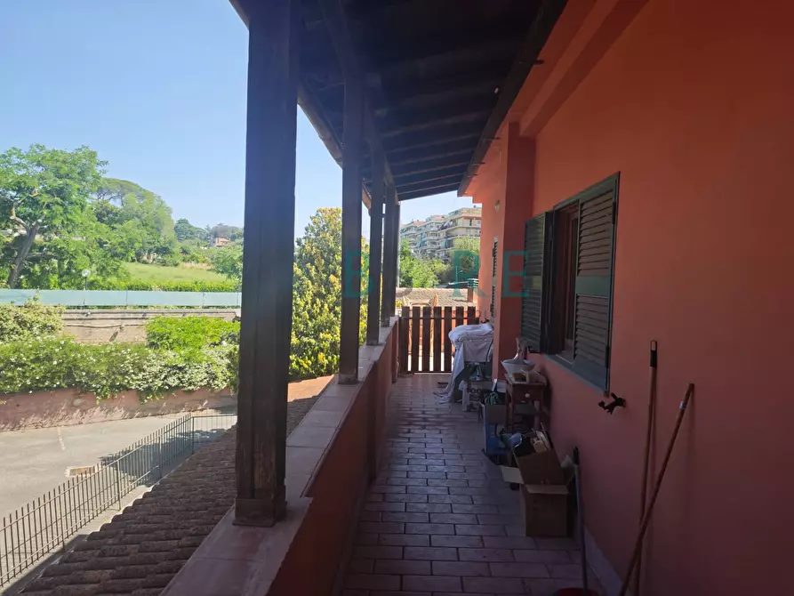 Immagine 8 di Appartamento in vendita  in Vicolo Silvestri a Roma