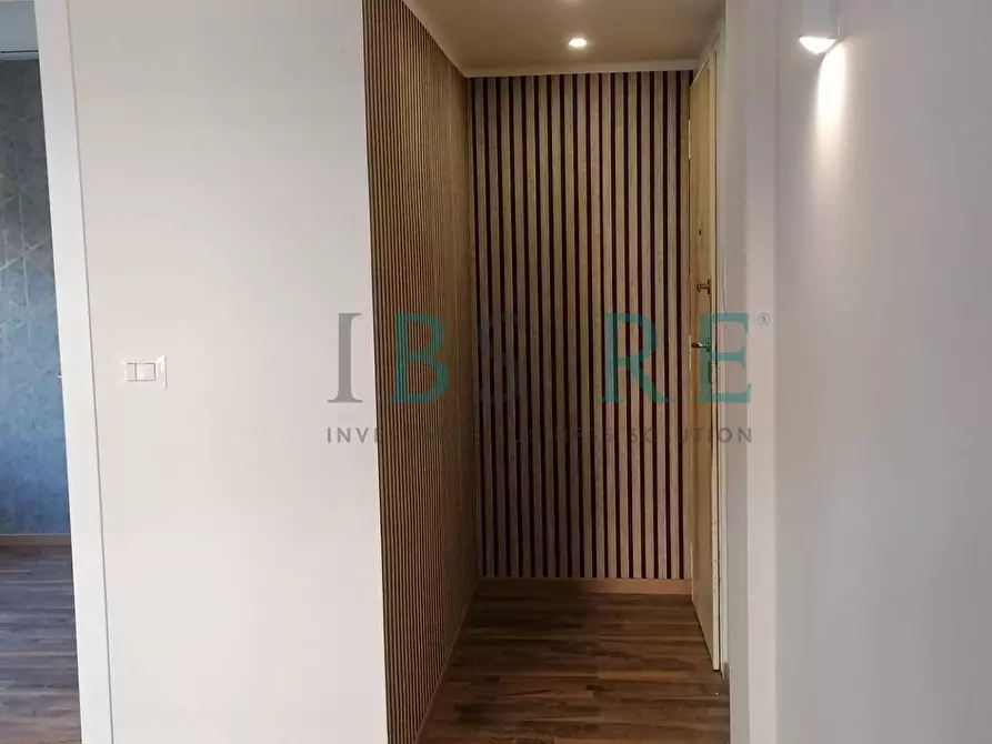 Immagine 5 di Appartamento in affitto  in via gradoli 96 a Roma