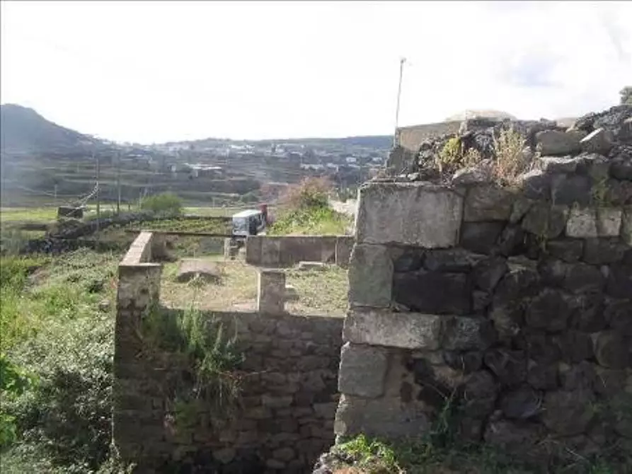 Immagine 2 di Casa indipendente in vendita  in Kamma a Pantelleria
