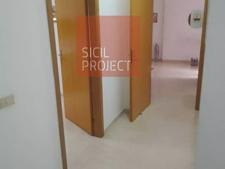 Immagine 14 di Appartamento in vendita  in corso dei mille 109 a Alcamo
