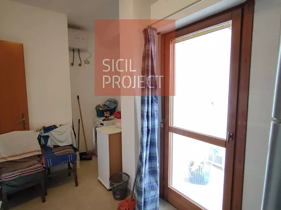 Immagine 10 di Appartamento in vendita  in corso dei mille 109 a Alcamo