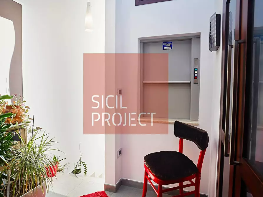 Immagine 23 di Villa in vendita  in Via soldato d'angelo alfredo a Alcamo