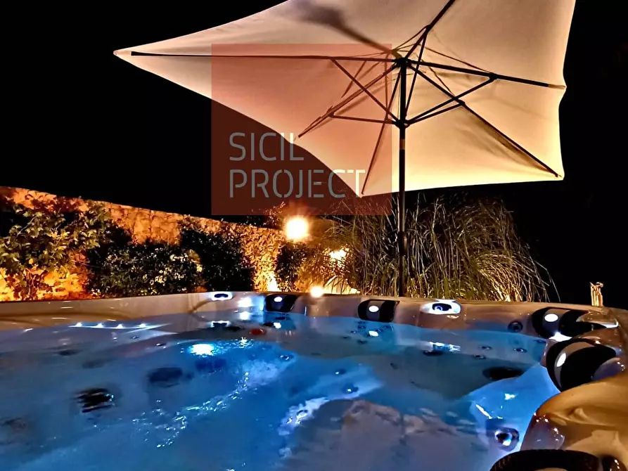 Immagine 46 di Villetta a schiera in affitto  in via Bellinzona 7/a a Palermo