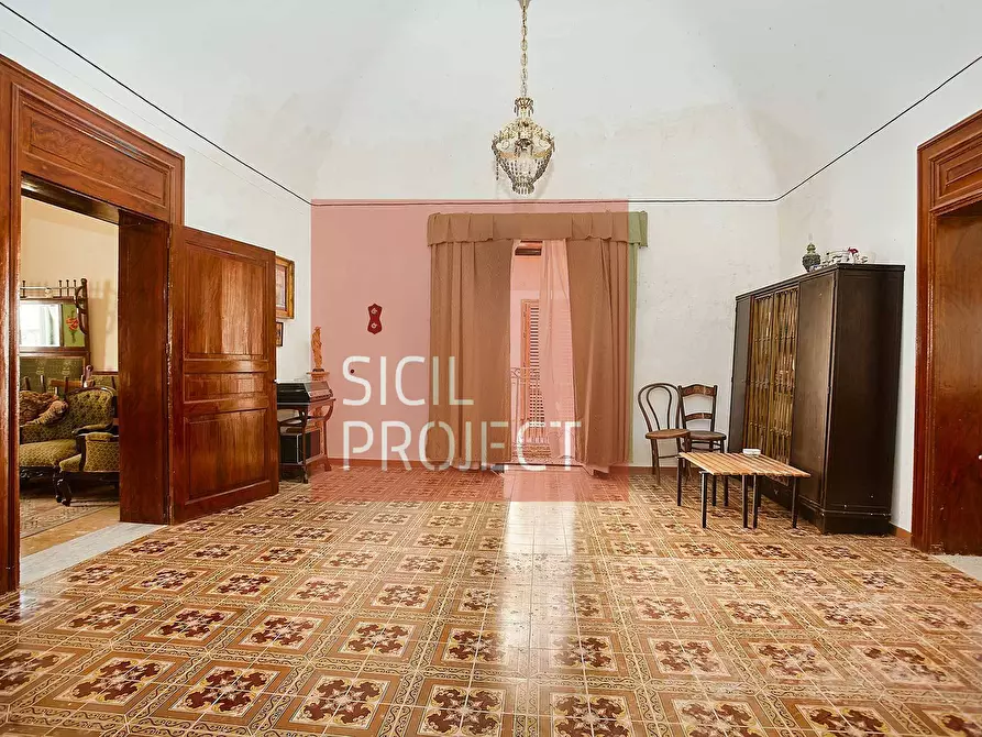 Immagine 6 di Appartamento in vendita  in Corso VI Aprile a Alcamo