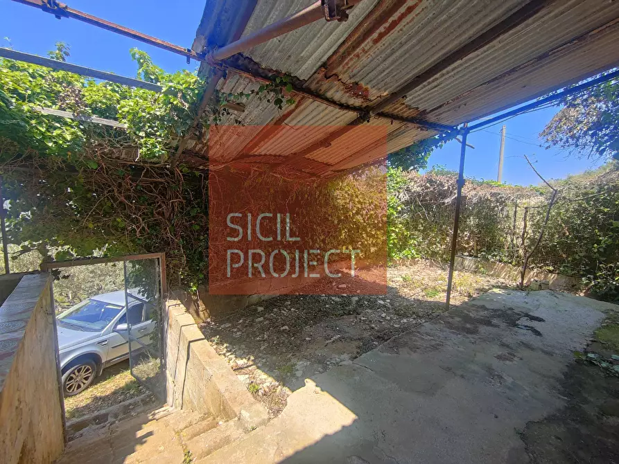 Immagine 11 di Rustico / casale in vendita  in monte bonifato a Alcamo