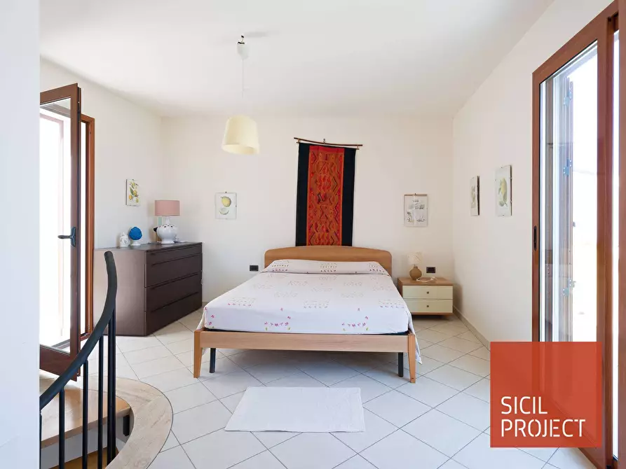 Immagine 20 di Villa in vendita  in Via Ponte dei Ricchi 14 a Alcamo