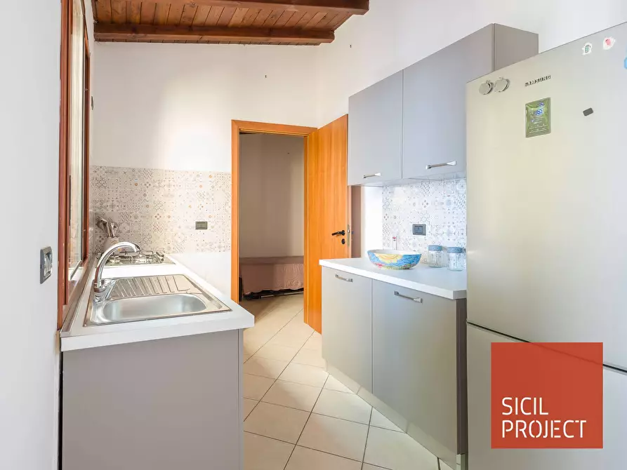 Immagine 13 di Villa in vendita  in Via Ponte dei Ricchi 14 a Alcamo