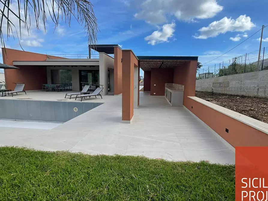 Immagine 4 di Villa in vendita  in Fraginesi SNC a Castellammare Del Golfo