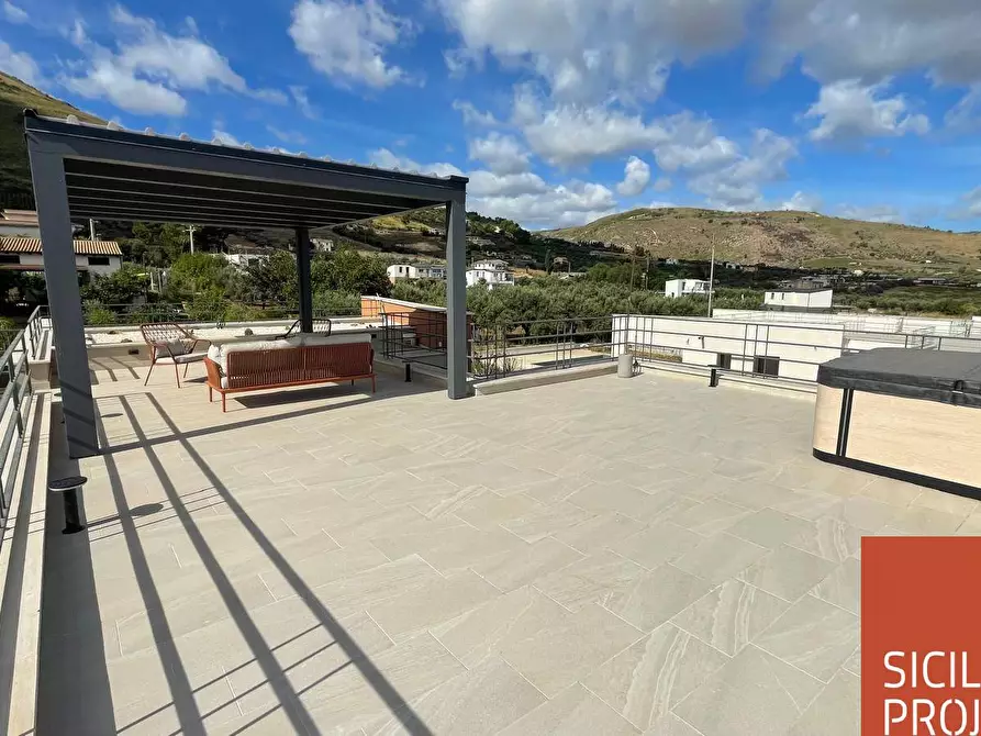 Immagine 11 di Villa in vendita  in Fraginesi SNC a Castellammare Del Golfo