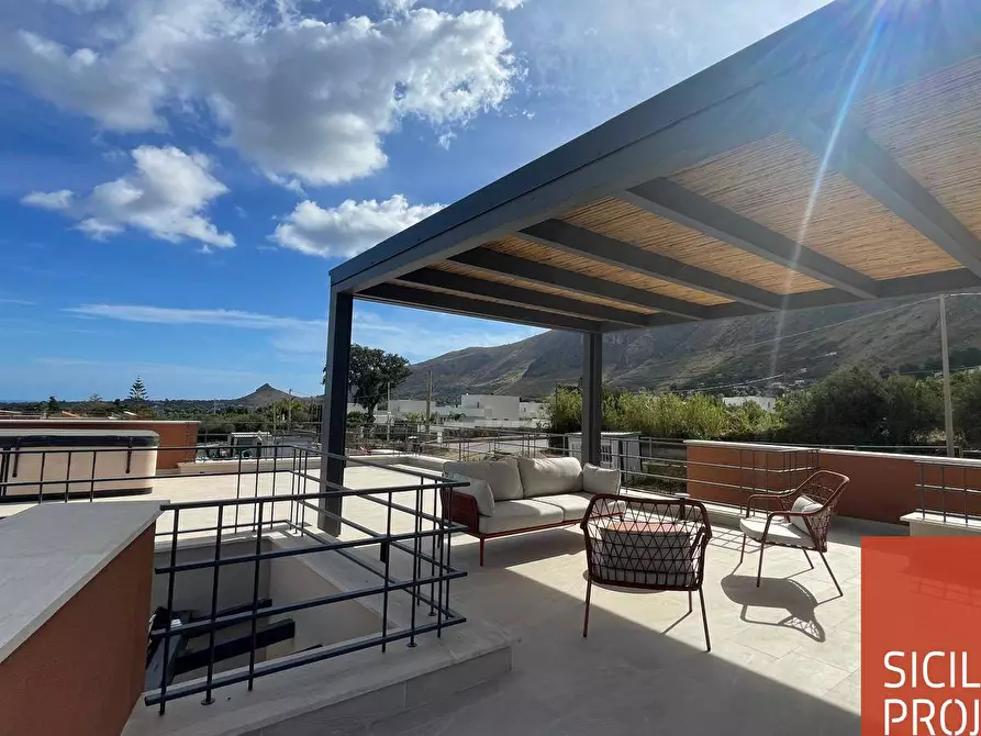 Immagine 13 di Villa in vendita  in Fraginesi SNC a Castellammare Del Golfo