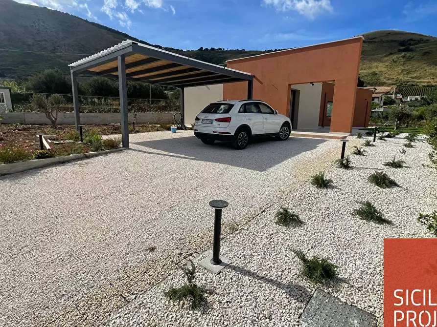 Immagine 17 di Villa in vendita  in Fraginesi SNC a Castellammare Del Golfo