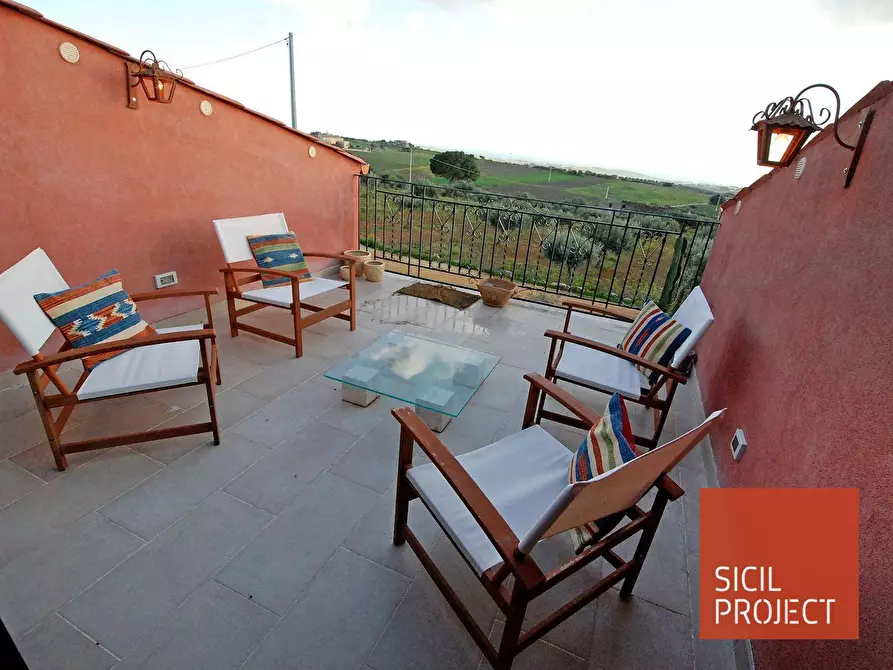 Immagine 3 di Villa in vendita  in CAVARRETTO a Menfi