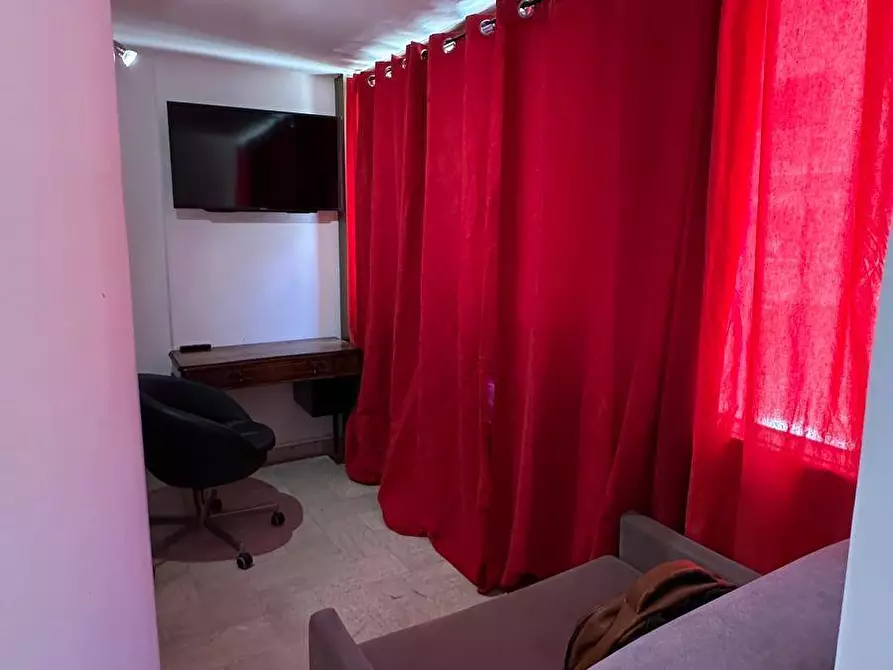 Immagine 5 di Appartamento in affitto  in via mariano stabile 108 a Palermo