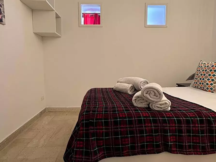 Immagine 12 di Appartamento in affitto  in via mariano stabile 108 a Palermo