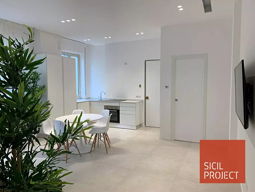 Immagine 1 di Appartamento in affitto  in Via Generale V. Magliocco a Palermo