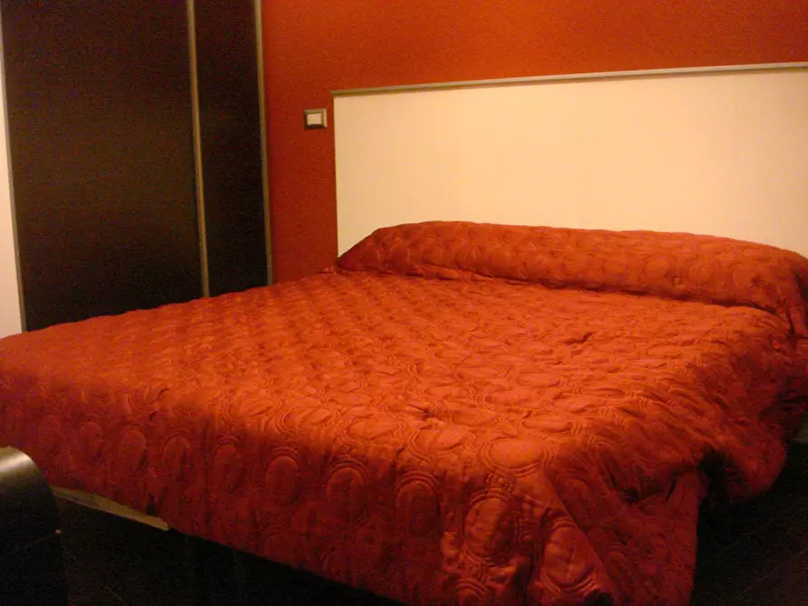 Immagine 16 di Appartamento in affitto  in Francesco Guardione a Palermo