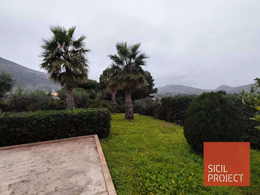 Immagine 1 di Villa in vendita  in contrada Marmora a Castellammare Del Golfo