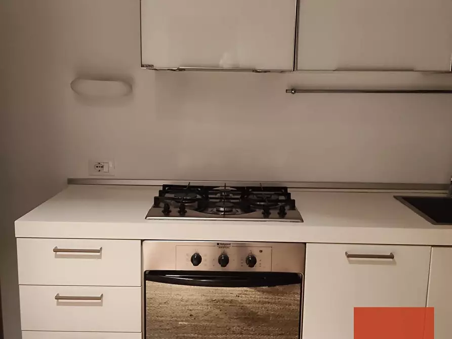 Immagine 8 di Appartamento in affitto  in via mariano stabile a Palermo