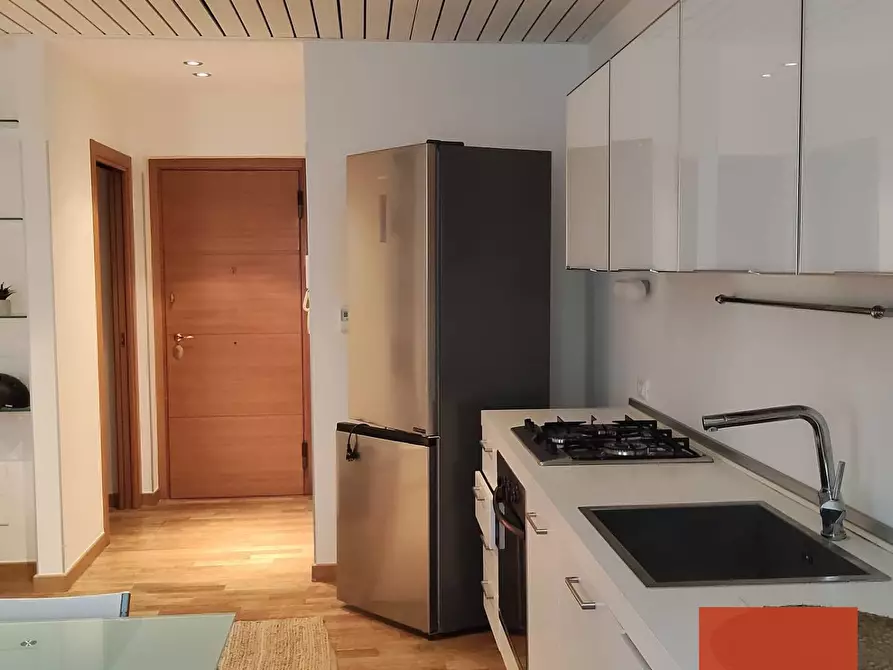 Immagine 9 di Appartamento in affitto  in via mariano stabile a Palermo