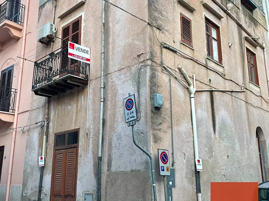 Immagine 3 di Casa indipendente in vendita  in Via Canale Vecchio 14 a Castellammare Del Golfo