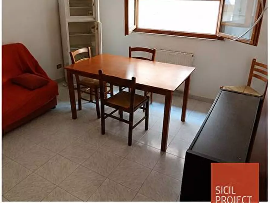 Immagine 2 di Appartamento in affitto  in corso Tukory 250 a Palermo