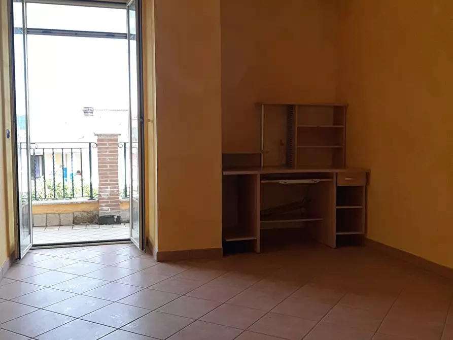 Immagine 11 di Appartamento in vendita  in via farnete 1/A a Strangolagalli