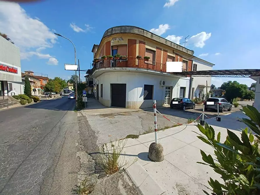 Immagine 1 di Locale commerciale in affitto  in strada provinciale santa cecilia 34 a Alatri