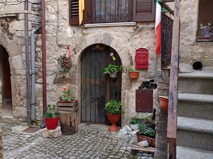 appartamento in vendita a Bassiano