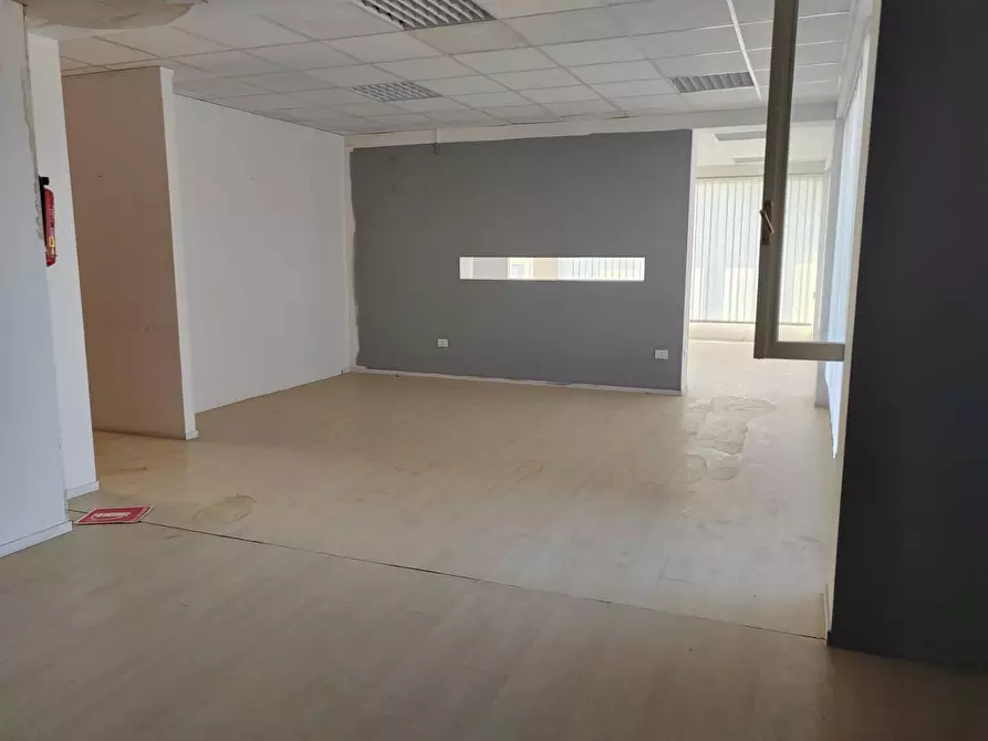 Immagine 7 di Attività commerciale in affitto  in via giacomo matteotti 169 a Ceccano