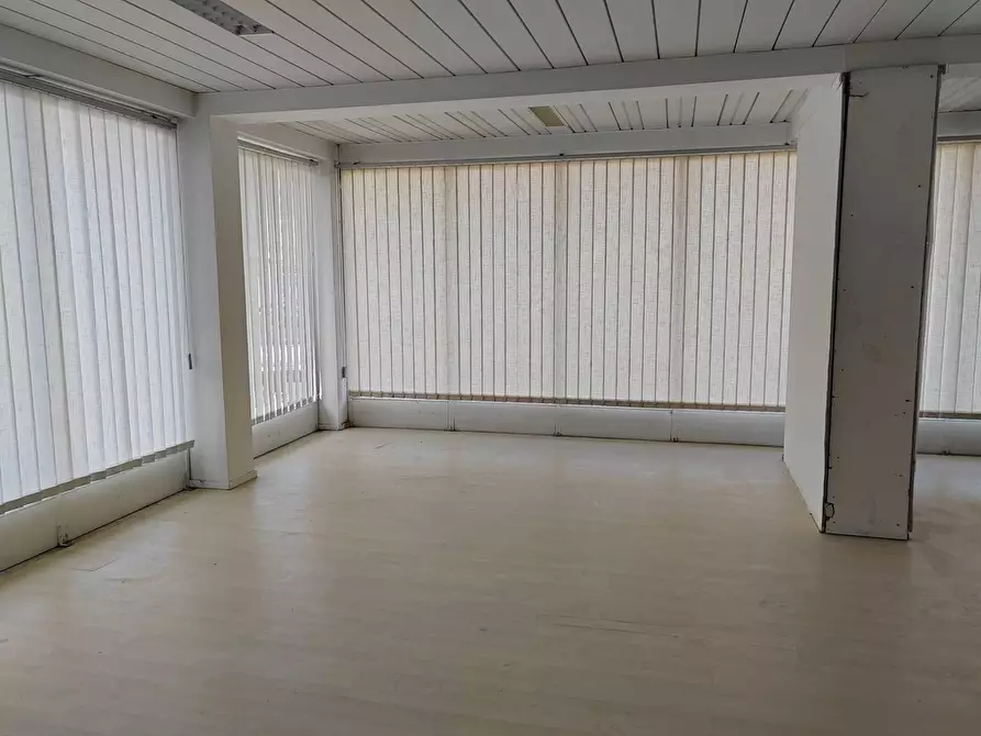 Immagine 5 di Attività commerciale in affitto  in via giacomo matteotti 169 a Ceccano