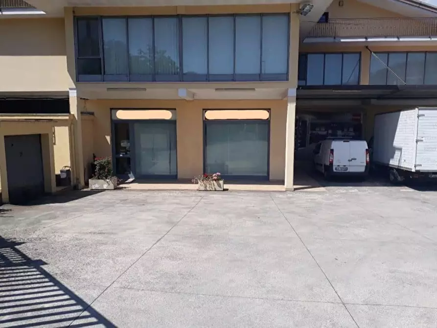 Immagine 8 di Attività commerciale in affitto  in via giacomo matteotti 169 a Ceccano