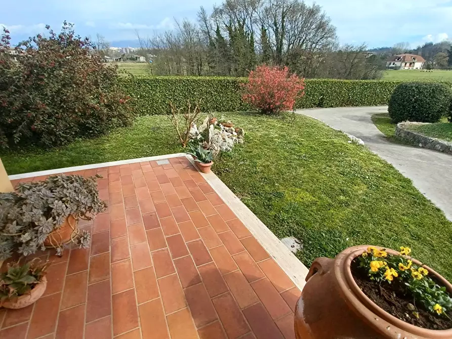 Immagine 7 di Villa in vendita  a Frosinone