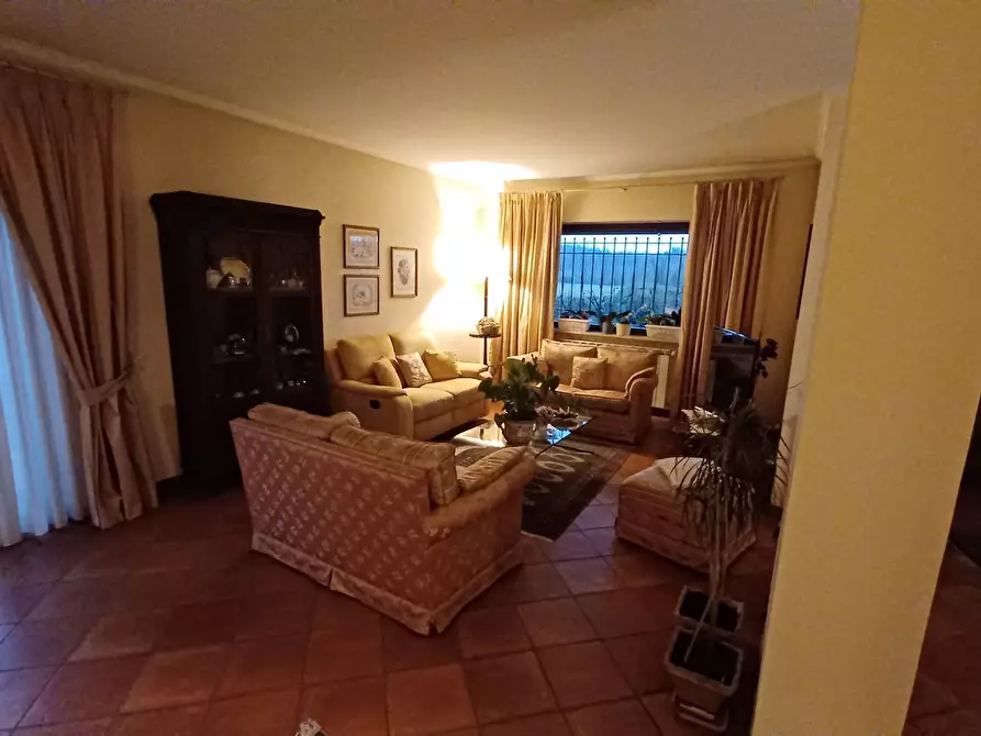 Immagine 18 di Villa in vendita  a Frosinone