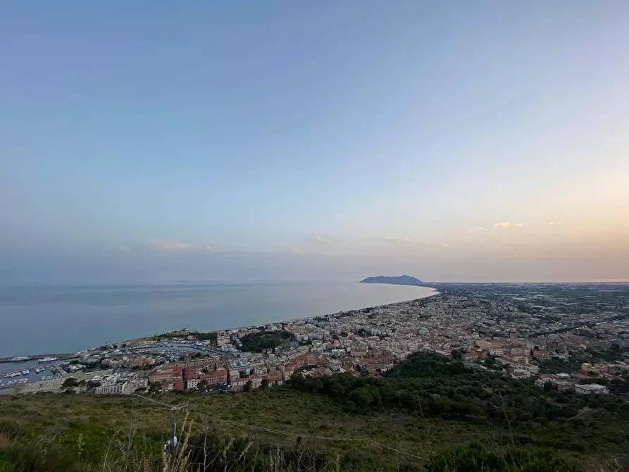Immagine 11 di Appartamento in affitto  in Piazza Della Repubblica 44 a Terracina