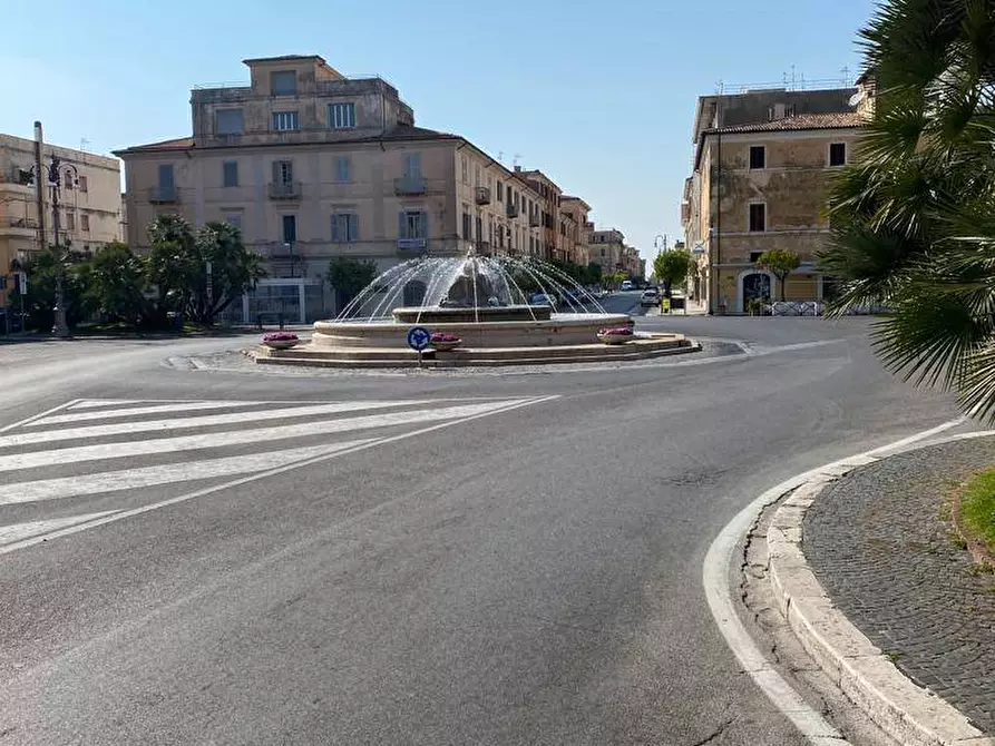 Immagine 17 di Appartamento in affitto  in Piazza Della Repubblica 44 a Terracina