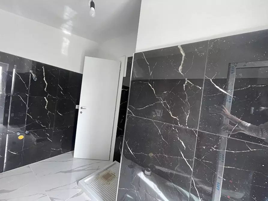 Immagine 23 di Villa in vendita  in contrada moroni snc a Vico Nel Lazio