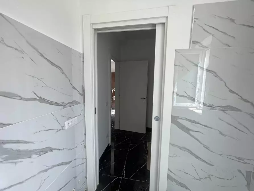 Immagine 10 di Villa in vendita  in contrada moroni snc a Vico Nel Lazio